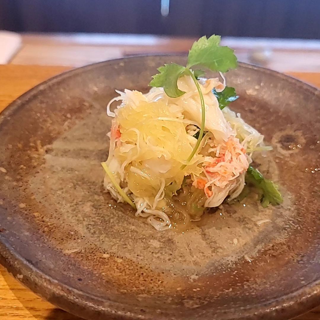 来月の料理
「蟹と金糸瓜お浸し」

さてどの器に盛りますかね

#浦和ディナー　 #和食　 #コース料理　 #日本酒　 #ジビエ　 #あがりふじ　 　 　 ※※※※※※※※※※※※※※※※
ご予約はこちらからどうぞ
https://edisone.jp/agarifuji/

料理とお酒　あがりふじ

浦和区東仲町15-16 1階

定休日　月曜

営業時間
12:00〜23:00　※最終入店21:00
(12:00～17:00は２日前までにご予約お願いします)