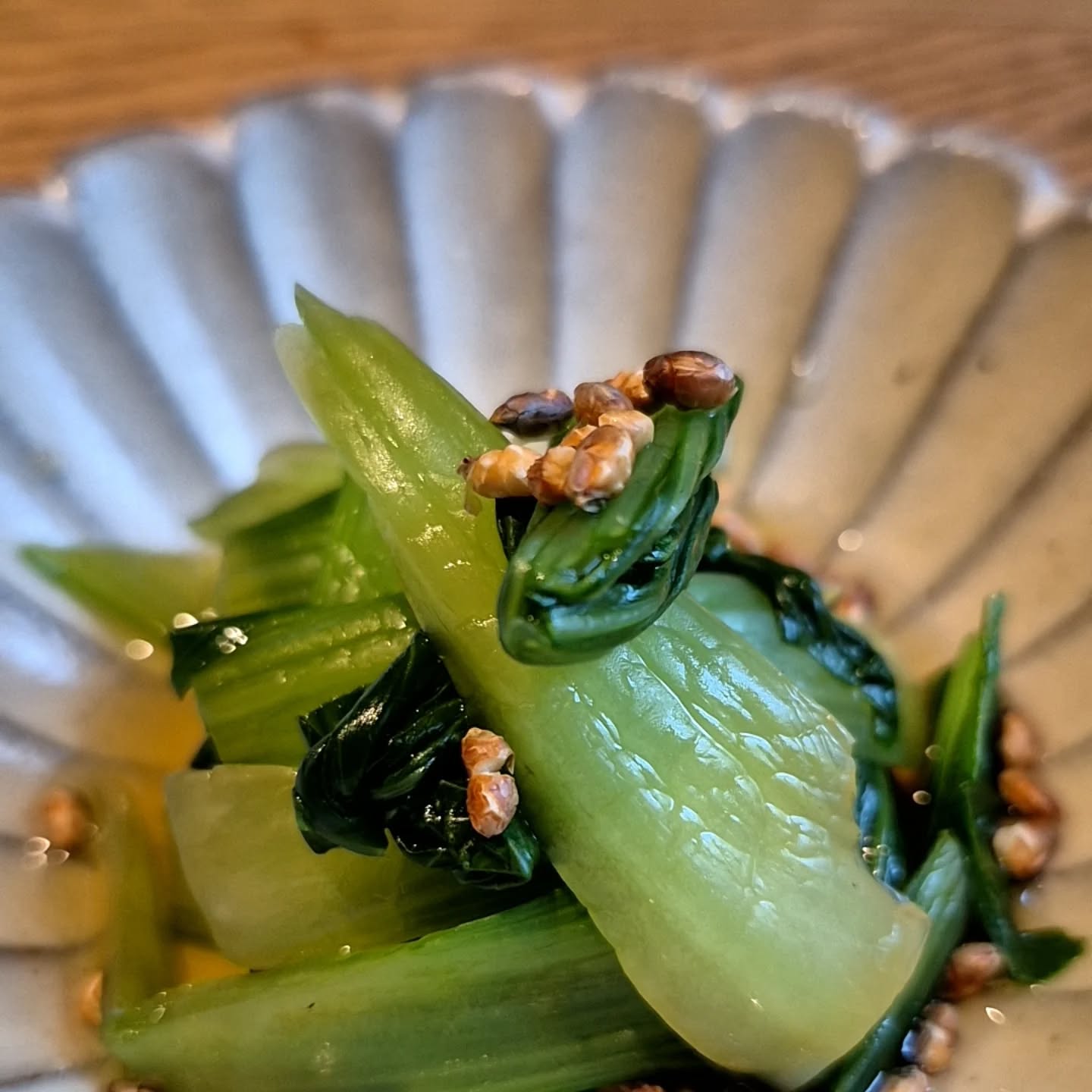 来月の試作
「青梗菜と炒り玄米」

炒り玄米で香りと食感をつけたおひたしです
箸休めでお出ししようかと

※※※※※※※※※※※※※※※※
ご予約はこちらからどうぞ
https://edisone.jp/agarifuji/

料理とお酒　あがりふじ

浦和区東仲町15-16 1階

定休日　月曜

営業時間
12:00〜23:00　※最終入店21:00
(12:00～17:00は２日前までにご予約お願いします)