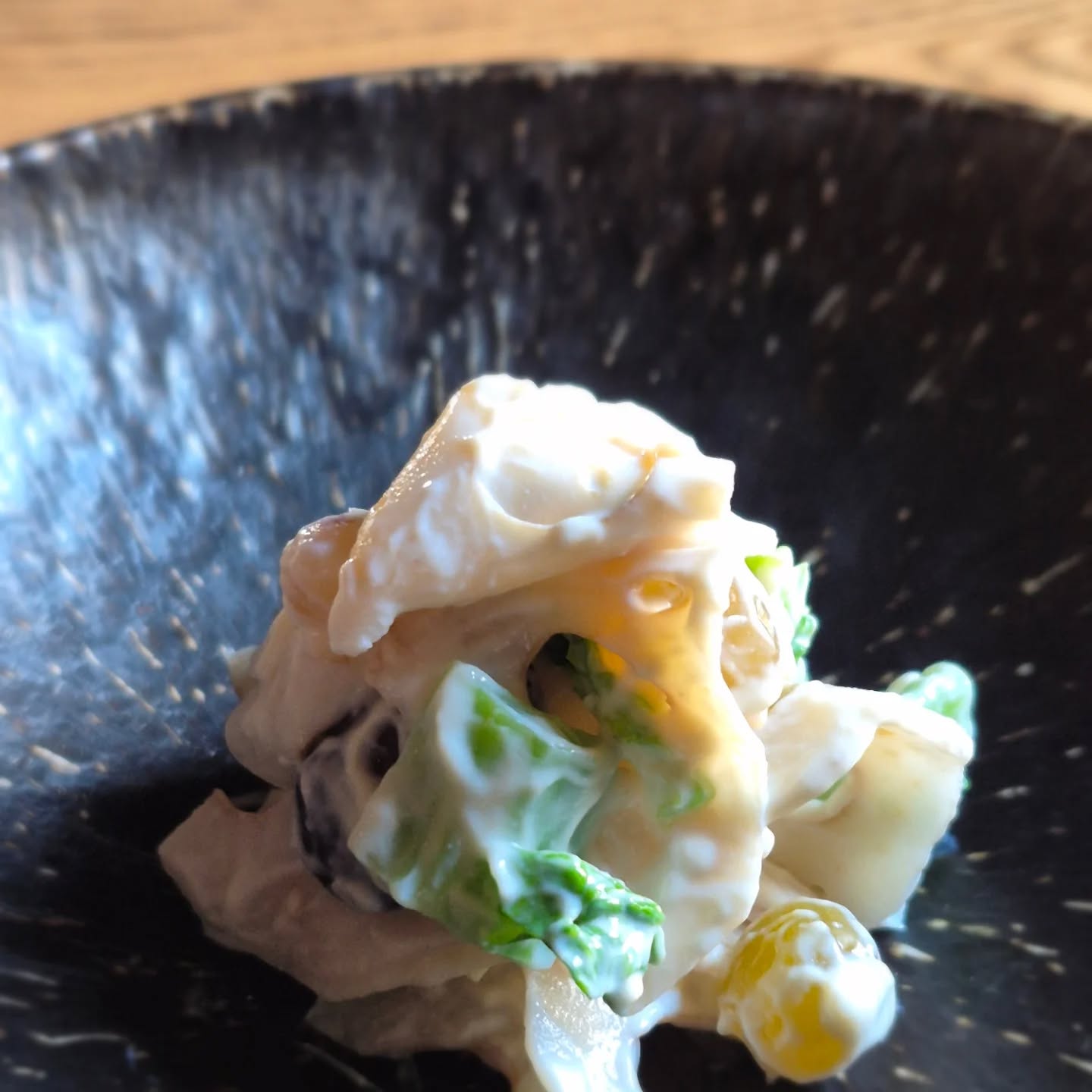 来月の試作
「蓮根　菜の花　甘納豆」

シャキシャキの蓮根と菜の花にホクっとした甘納豆を合わせて白和えにしました
先付けでお出ししようかと思ってます

※※※※※※※※※※※※※※※※

浦和での両家顔合わせなど節目のお食事や接待
ご家族、友人のグループでのご利用にもおすすめです

ご予約はこちらからどうぞ
https://edisone.jp/agarifuji/

料理とお酒　あがりふじ

浦和区東仲町15-16 1階

定休日　月曜

営業時間
12:00〜23:00　※最終入店21:00
(12:00～17:00は２日前までにご予約お願いします)