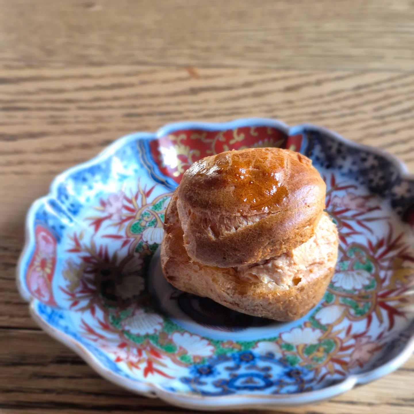 来月の試作
「あん肝プチシュー」

あん肝のペーストにオレンジピールをあわせてシュー生地に詰めました
一品目でお出ししようかなと思ってます

※※※※※※※※※※※※※※※※

浦和での両家顔合わせなど節目のお食事や接待
ご家族、友人のグループでのご利用にもおすすめです

ご予約はこちらからどうぞ
https://edisone.jp/agarifuji/

料理とお酒　あがりふじ

浦和区東仲町15-16 1階

定休日　月曜

営業時間
12:00〜23:00　※最終入店21:00
(12:00～17:00は２日前までにご予約お願いします)