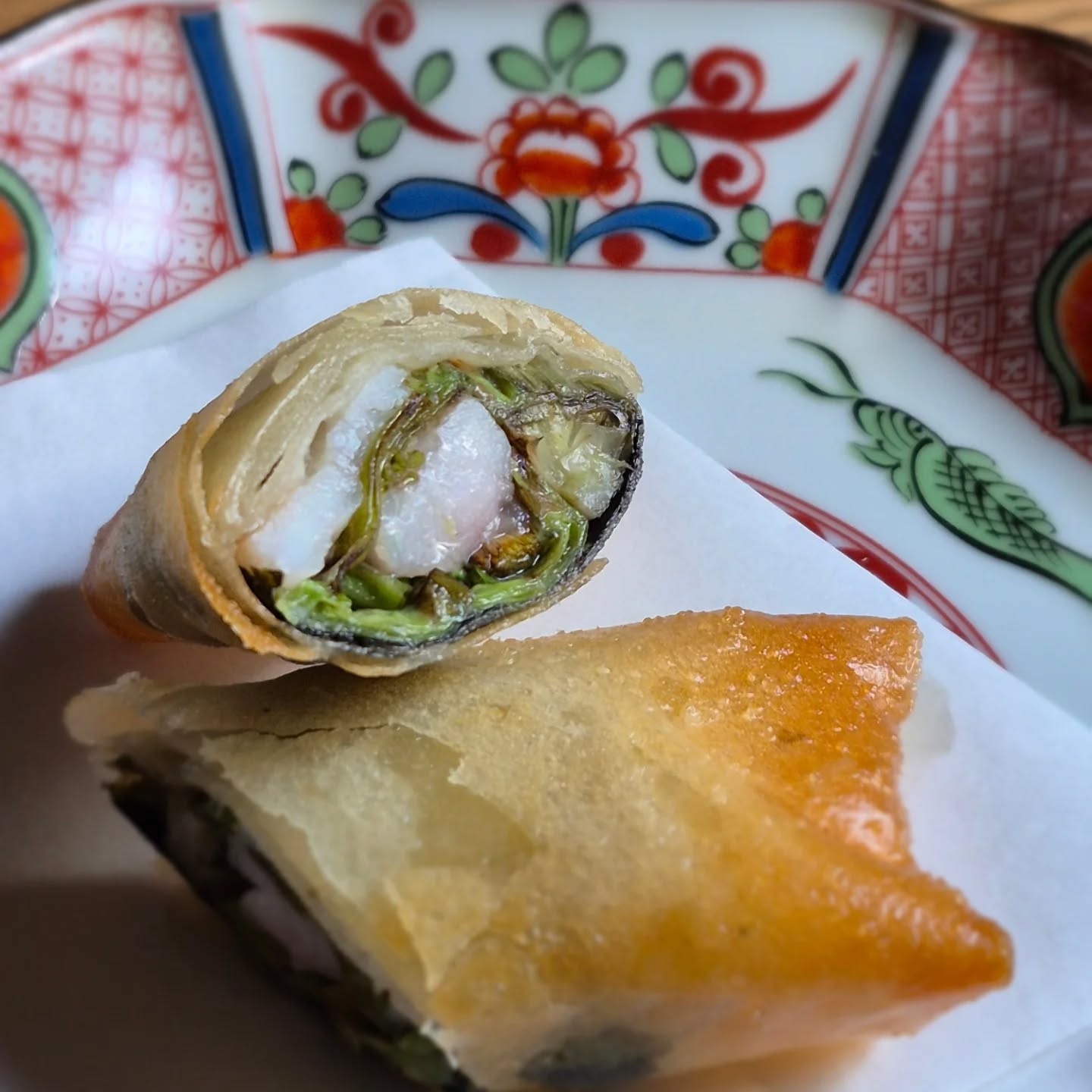 来月の試作
「真鯛とふきのとう春巻き」

ふきのとうの春巻き、去年は豚のリエットと合わせましたが、今年は真鯛と合わせます。
自家製のアンチョビが隠し味です

※※※※※※※※※※※※※※※※

浦和での両家顔合わせなど節目のお食事や接待
ご家族、友人のグループでのご利用にもおすすめです

ご予約はこちらからどうぞ
https://edisone.jp/agarifuji/

料理とお酒　あがりふじ

浦和区東仲町15-16 1階

定休日　月曜

営業時間
12:00〜23:00　※最終入店21:00
(12:00～17:00は２日前までにご予約お願いします)