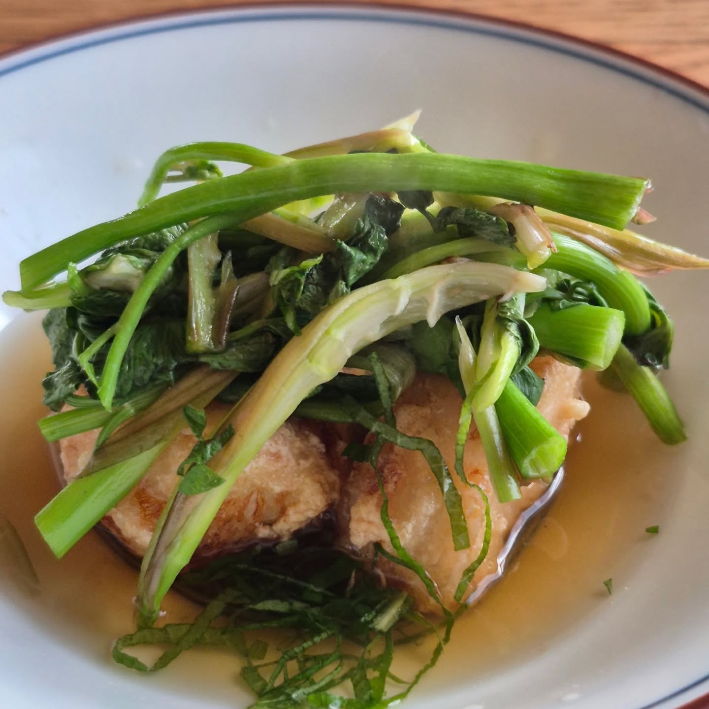 昨日の試作

白身魚の唐揚げを使うということだけ決めて味は決めず思いつくまま試作

いやというほど白身魚食べました

結果、「白身魚　芹　南蛮酢」
来月はこれでいこうと思います

※※※※※※※※※※※※※※※※

浦和での両家顔合わせなど節目のお食事や接待
ご家族、友人のグループでのご利用にもおすすめです

ご予約はこちらからどうぞ
https://edisone.jp/agarifuji/

料理とお酒　あがりふじ

浦和区東仲町15-16 1階

定休日　月曜

営業時間
12:00〜23:00　※最終入店21:00
(12:00～17:00は２日前までにご予約お願いします)