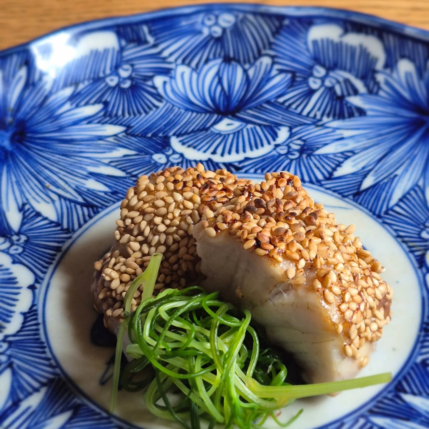 来月の試作
「鱸　利休焼き」

※※※※※※※※※※※※※※※※

浦和での両家顔合わせなど節目のお食事や接待
ご家族、友人のグループでのご利用にもおすすめです

ご予約はこちらからどうぞ
https://edisone.jp/agarifuji/

料理とお酒　あがりふじ

浦和区東仲町15-16 1階

定休日　月曜

営業時間
12:00〜23:00　※最終入店21:00
(12:00～17:00は２日前までにご予約お願いします)