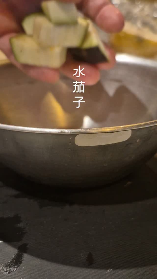 9月21日(月)営業いたします
ご予約お待ちしております
※※※※※※※※※※※※※※※
浦和での両家顔合わせなど節目のお食事や接待
ご家族、友人のグループでのご利用にもおすすめです
ご予約はこちらからどうぞ
https://edisone.jp/agarifuji/
浦和の小さな和食屋
料理とお酒 あがりふじ
浦和区東仲町15-16 1階
定休日 月曜
営業時間
12:00〜23:00 ※最終入店21:00
(12:00~17:00は2日前までにご予約お願いします)